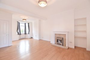 Living/dining room- click for photo gallery
